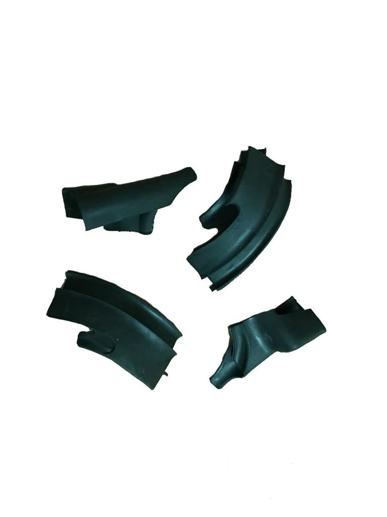 7AD472 KIT 4 ANGOLARI TETTO AIXAM SCOUTY