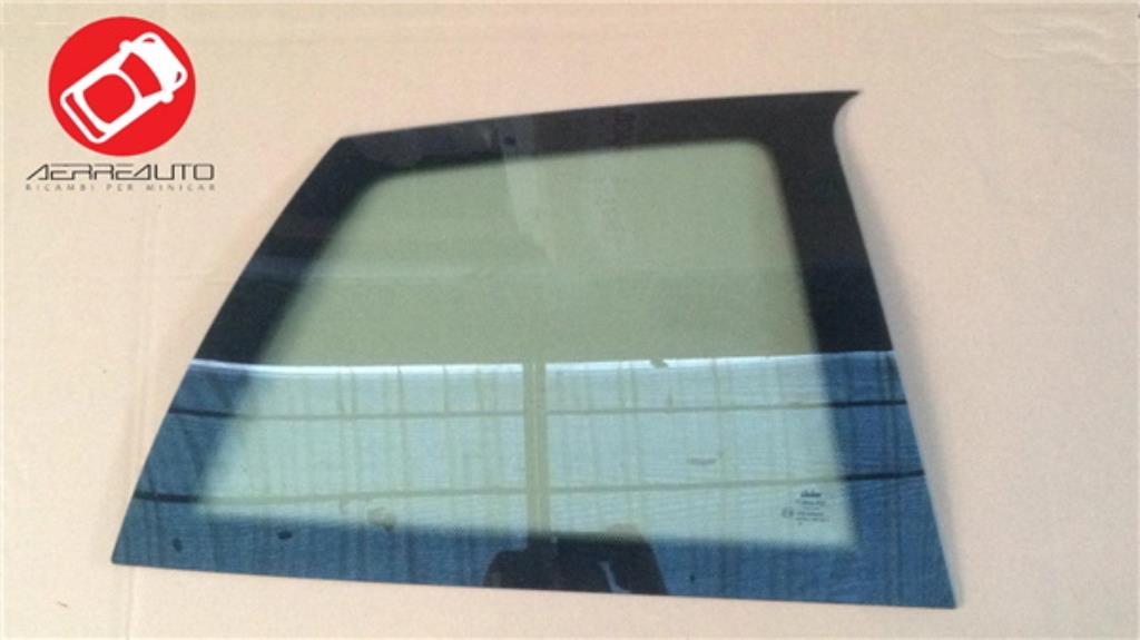 Rear glass. Fixed Right Green X-too/s/due
