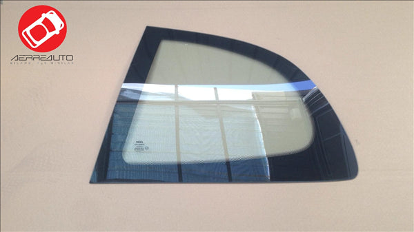 Rear glass. Fixed Left Green Js20