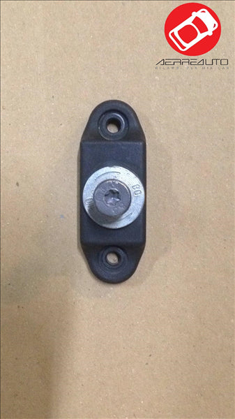 0081803 + 0081804 + 0003115 PERNO SCONTRO PORTA LIGIER IXO JS28 40 42 44