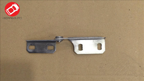 Left bonnet hinge 34