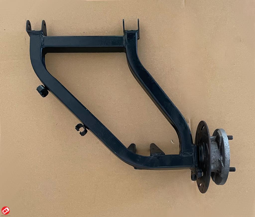 BRACCIO TRIANGOLO SOSPENSIONE POSTERIORE DESTRO LIGIER JS28 32 34 42 44