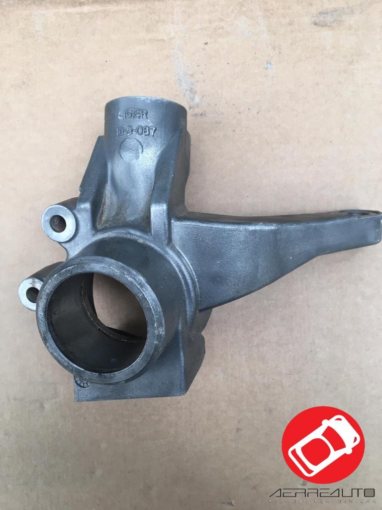 Ligier Ixo left hub carrier