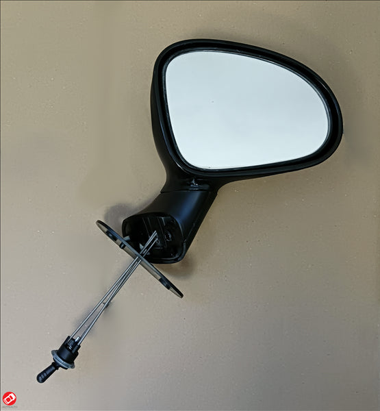 Right rearview mirror Ch26v2 39 40 46