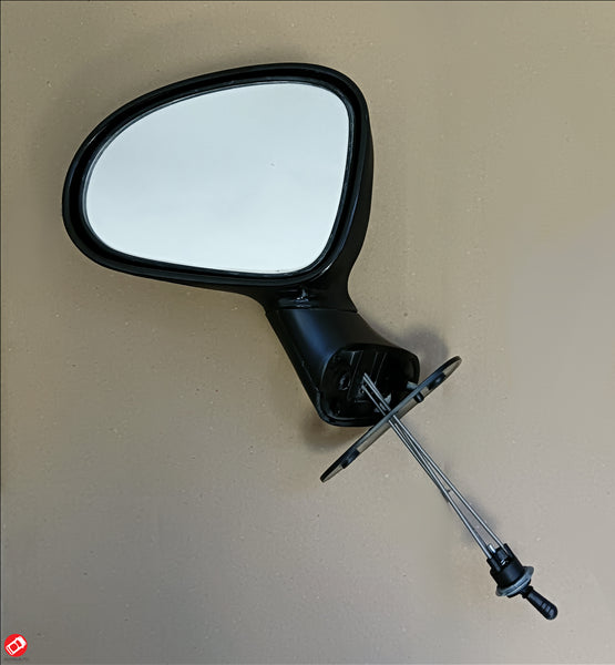 Left rearview mirror Ch26v2 39 40 46