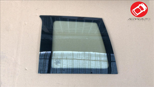 Rear glass. Fixed left Mc1