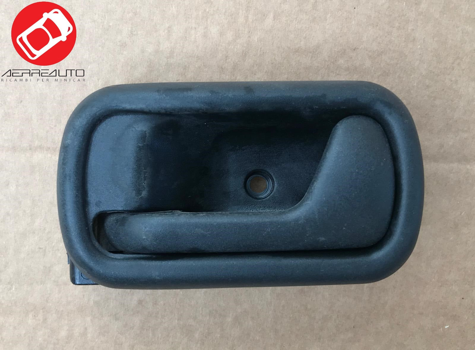 Int. Left Door Handle Mc1/2