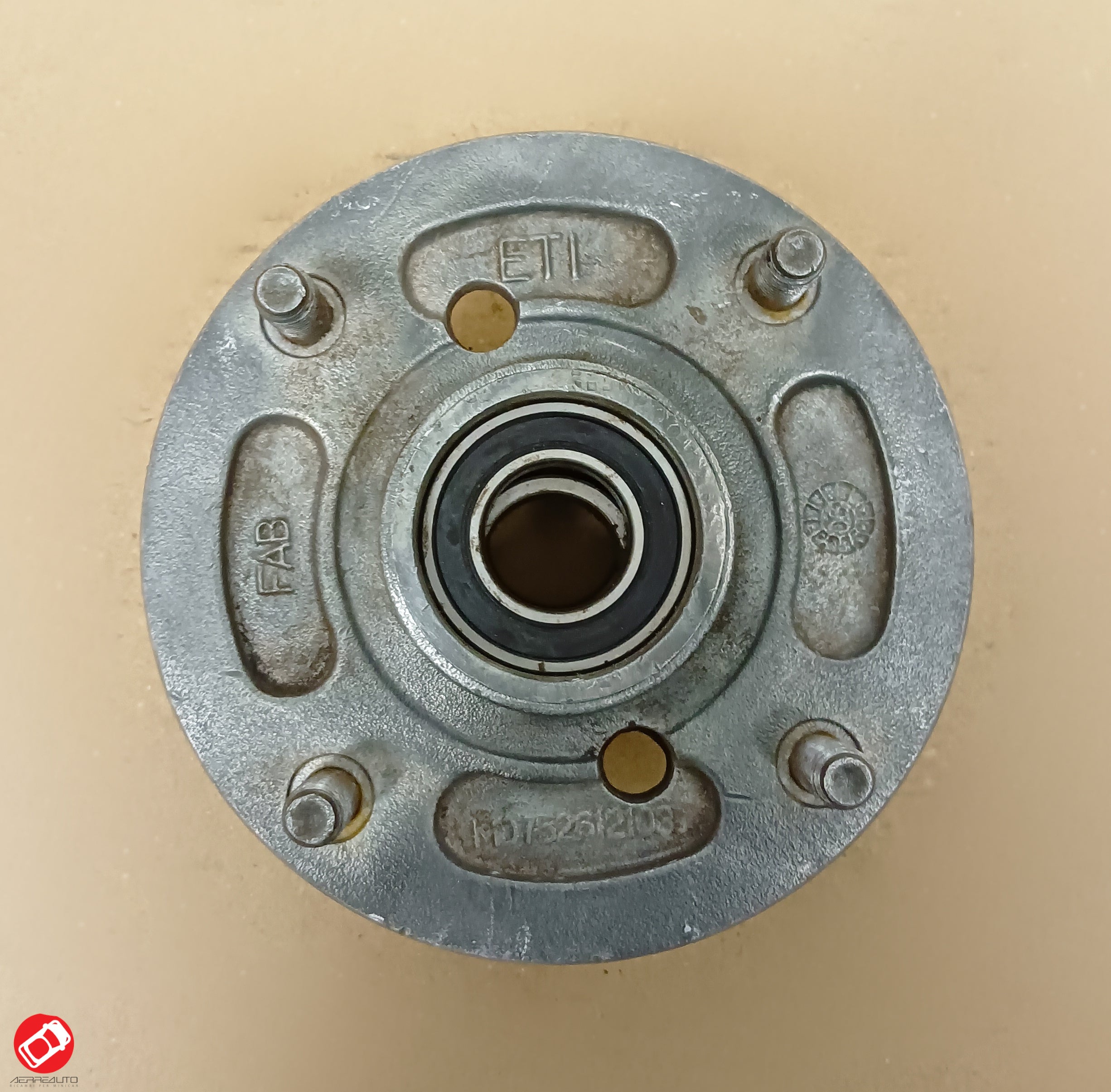 1005510 MOZZETTO POSTERIORE SENZA DISCO MICROCAR MC1/MC2