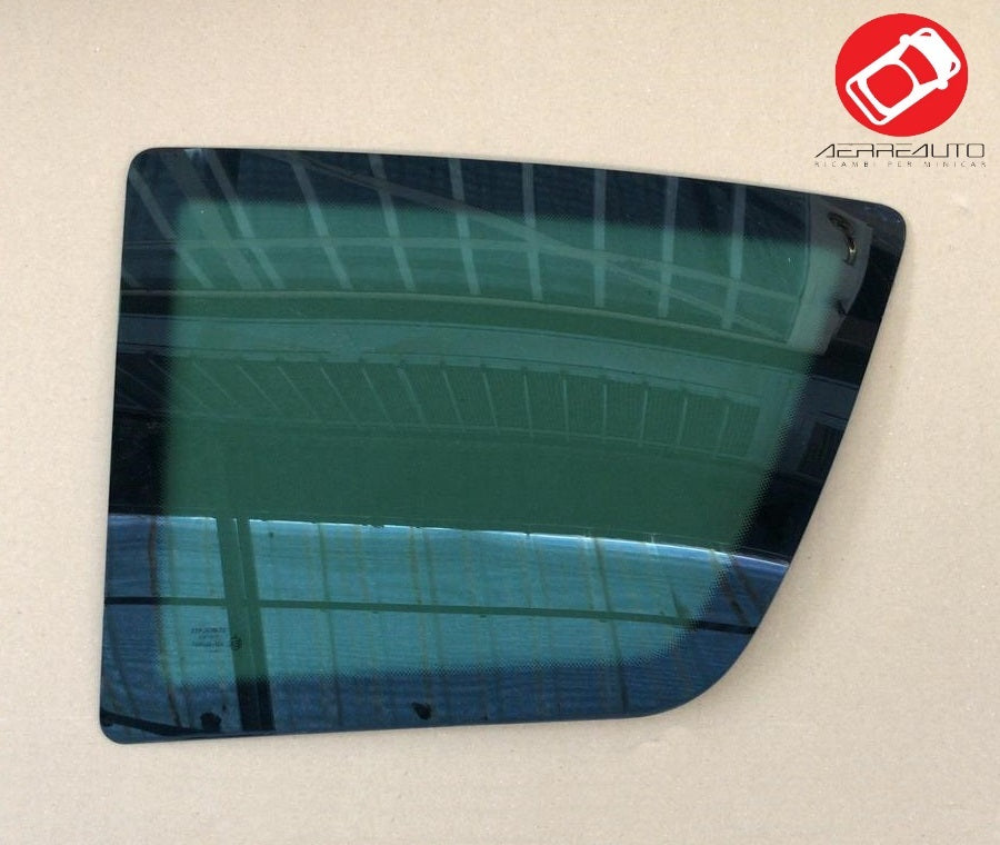 Rear glass. Fixed Left Fume' Mgo