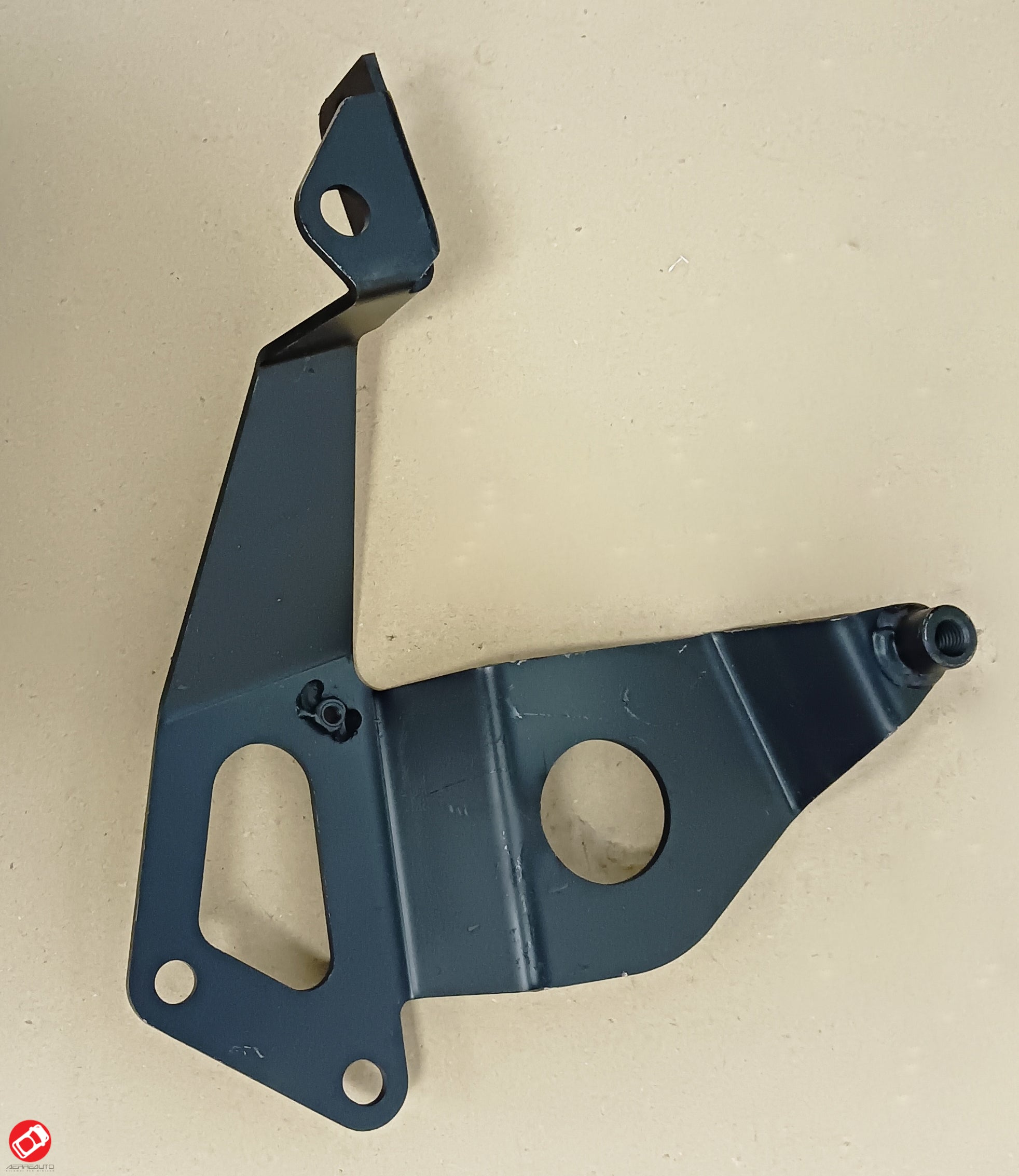 1009040 STAFFA SUPPORTO DIFFERENZIALE CAMBIO MICROCAR DUE FIRST