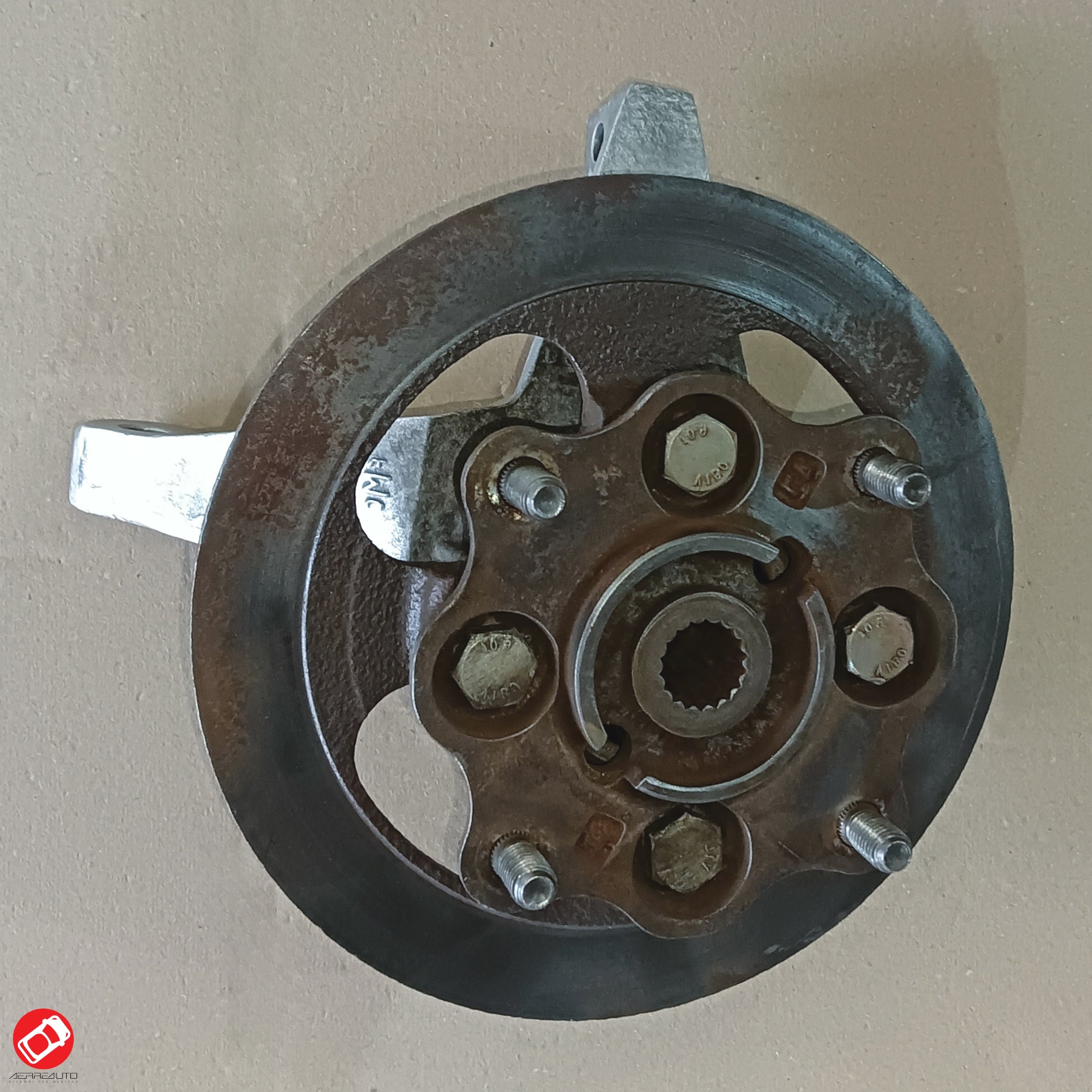 Hub holder Comp. Left Abaca Aloes Albizia
