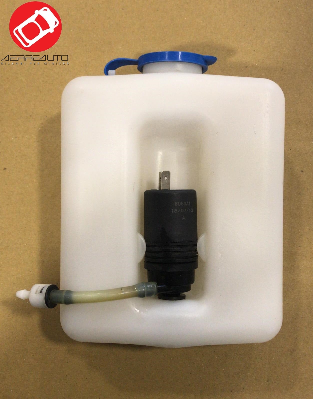 Windscreen washer tank Mc1/2 M8 P85 P96 Two