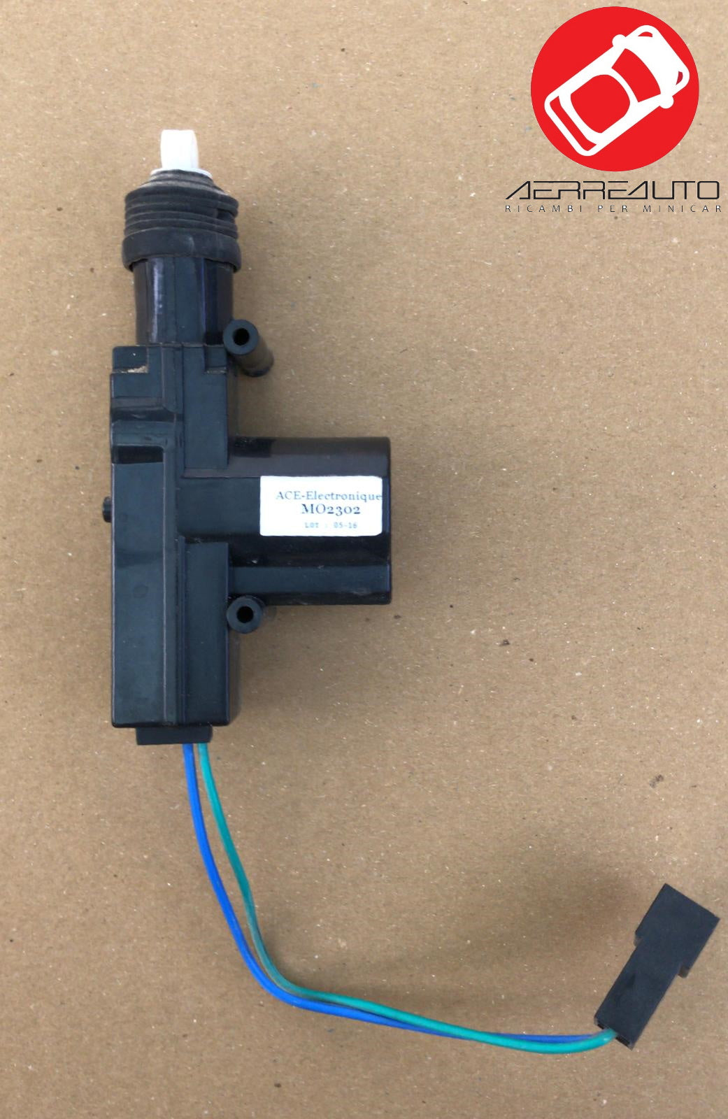 Moped. Center Ligier Dx 2 Wires