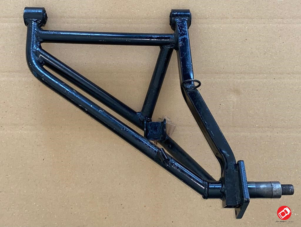 Rear arm. Right Ligier Ambra 162 Js16