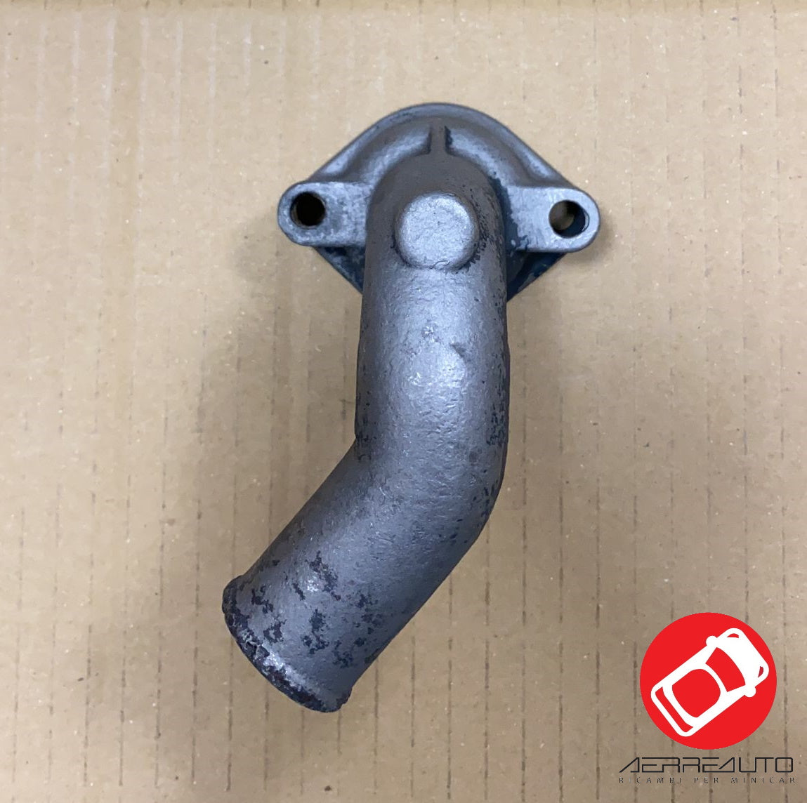 Kubota D 38 Thermostat Cover