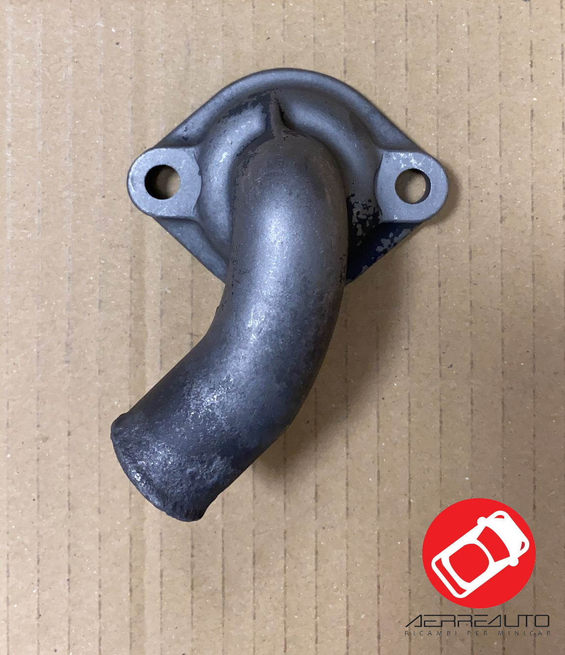 Kubota D 44 Thermostat Cover