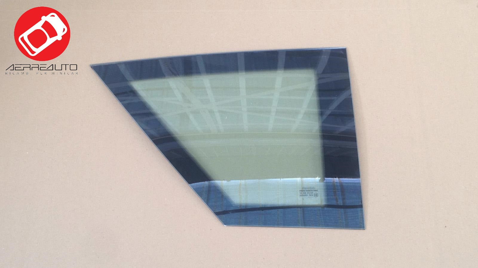 Green right rear glass
