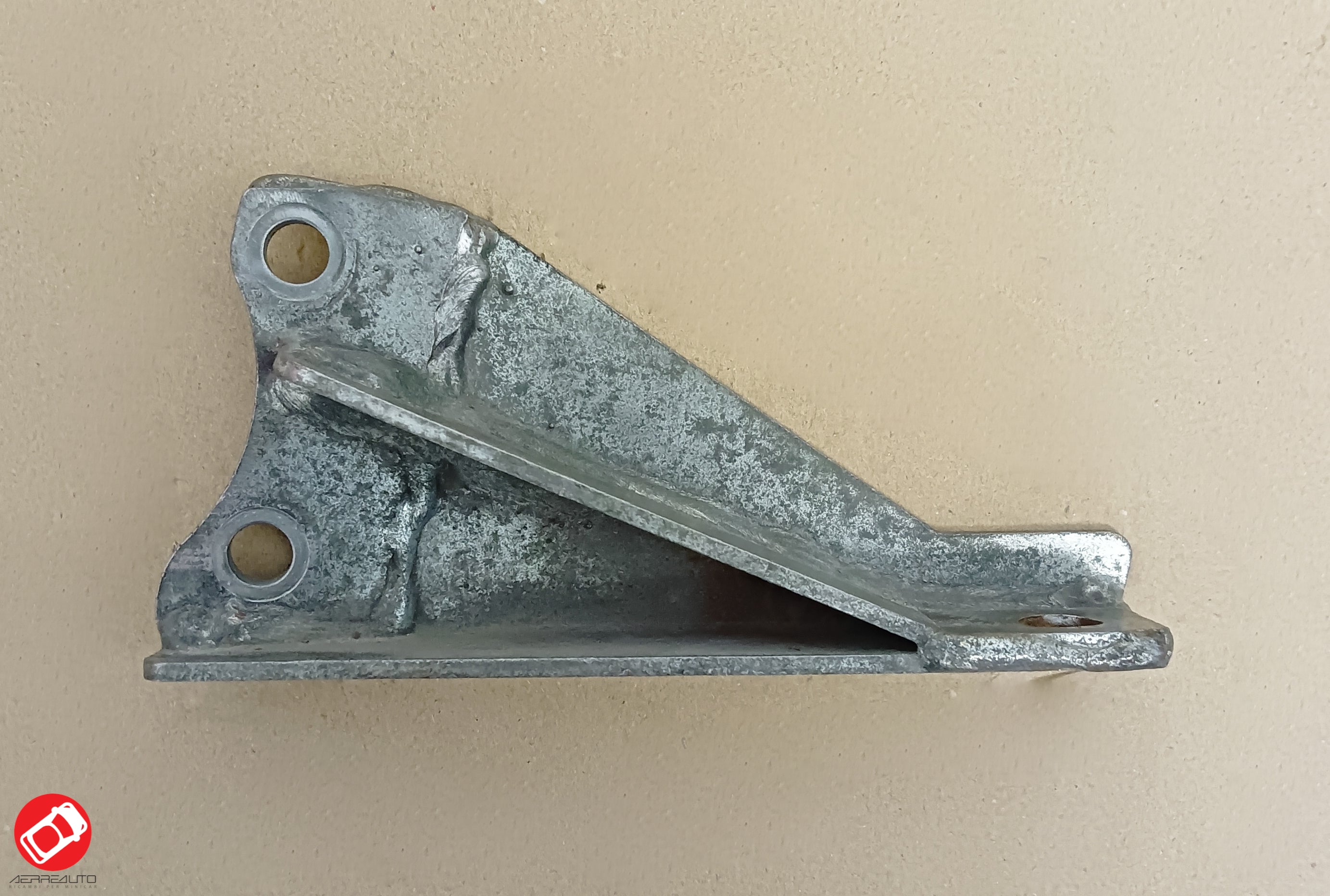 Casalini Left Hub Holder Bracket