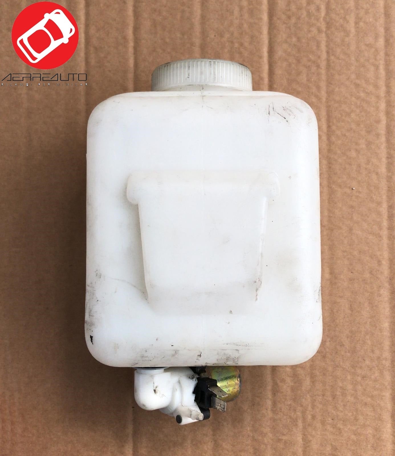 Window washer tank 1 Lm4 pump