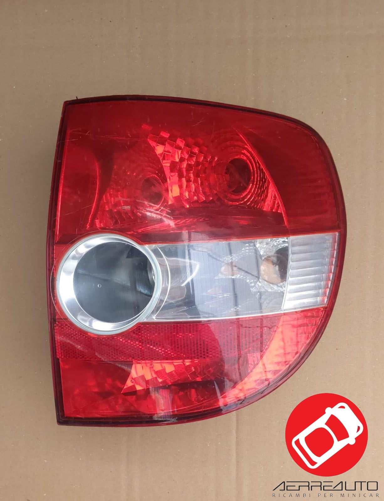 F2102000073 FANALE FARO POSTERIORE DESTRO CASALINI M10 M12