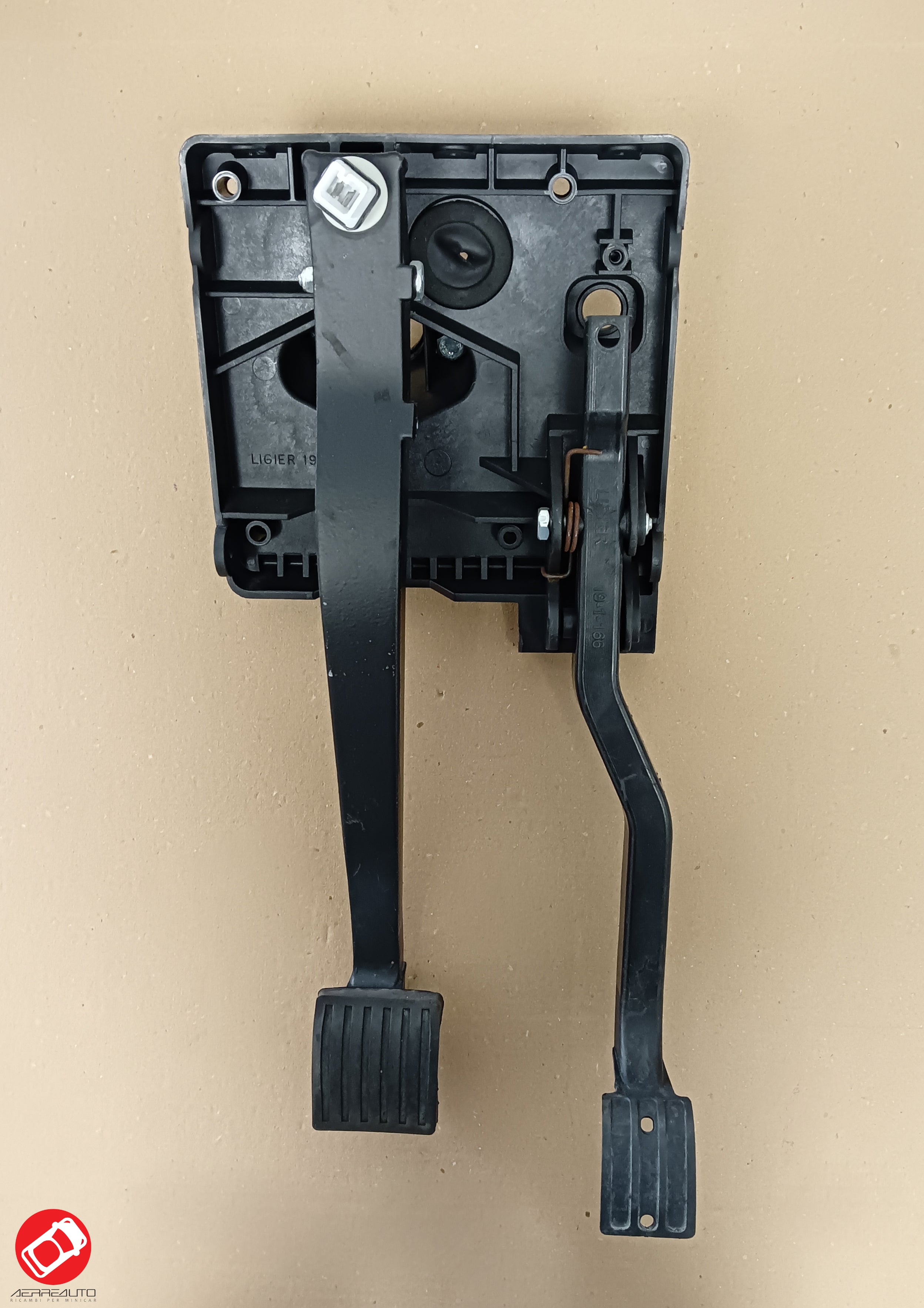 Complete Ligier Ixo Js50 Mic Pedalboard