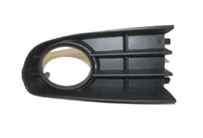 0086226 GRIGLIA DESTRA PARAURTI CON FORO FENDINEBBIA LIGIER X-TOO / X-TOO MAX