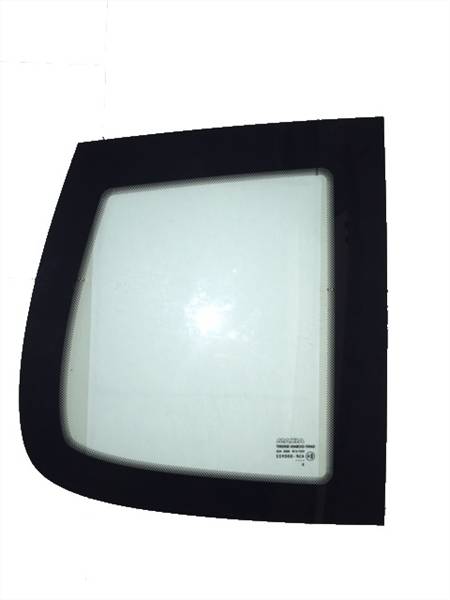7AH111V VETRO POSTERIORE LATERALE COLORATO DESTRO AIXAM CITY