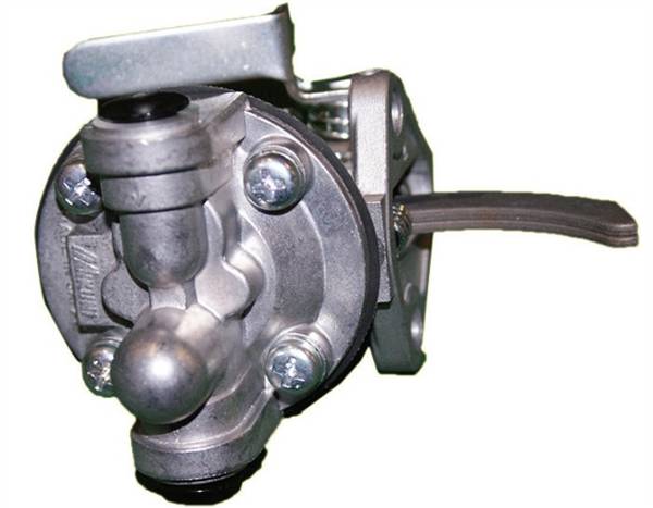 YN119600-52021 POMPA CARBURANTE YANMAR 2TNE 68 BELLIER CHATENET JDM MICROCAR