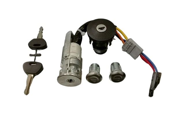 1405961 KIT ACCENSIONE + NOTTOLINI PORTA + TAPPO RIFORNIMENTO LIGIER MICROCAR