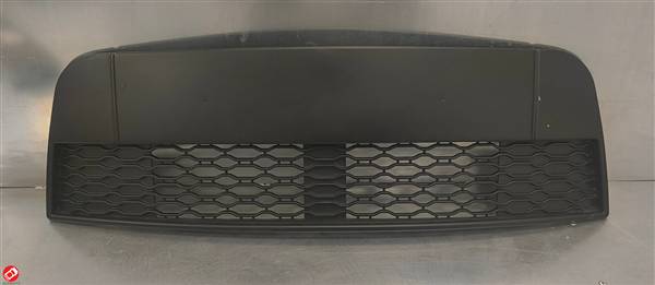 0086346 GRIGLIA CALANDRA NERA CENTRALE PARAURTI ANTERIORE LIGIER IXO