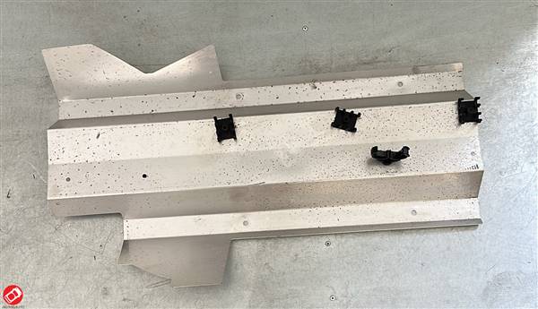 0120144 PROTEZIONE SCARICO SOTTO LEVA INVERSIONE LIGIER MICROCAR