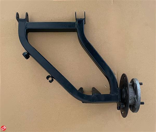 BRACCIO TRIANGOLO SOSPENSIONE POSTERIORE DESTRO LIGIER JS28 32 34 42 44