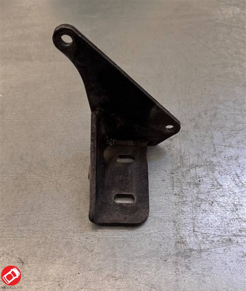1000625 STAFFA SUPPORTO MOTORE ANTERIORE SINISTRO MICROCAR VIRGO I II