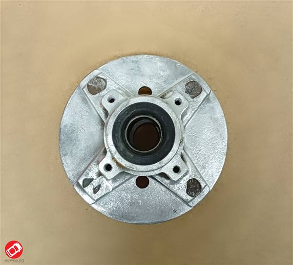 1002653 MOZZETTO POSTERIORE SENZA DISCO MICROCAR MC1/2