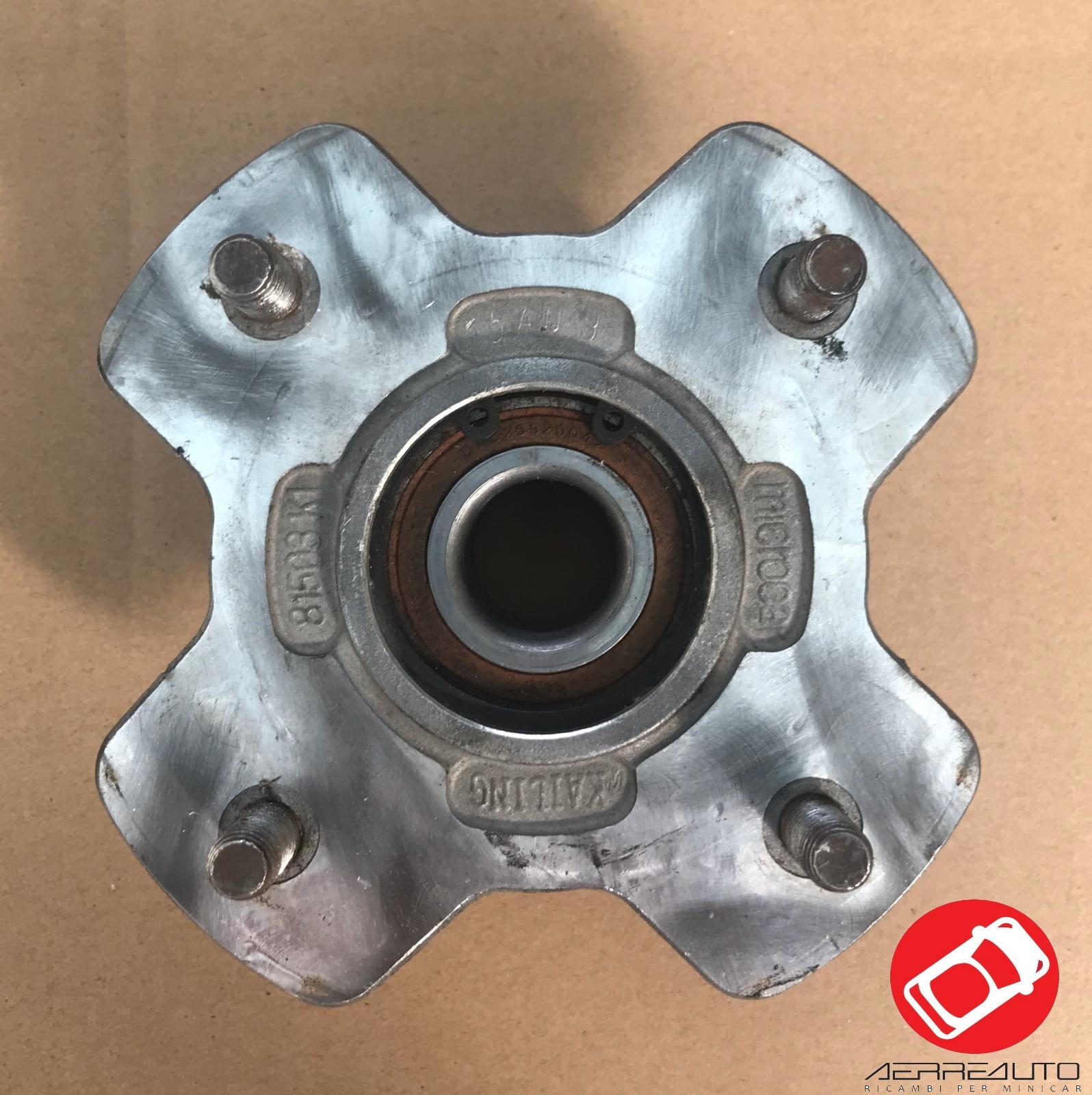 Rear hub. Int.115mm Mgo