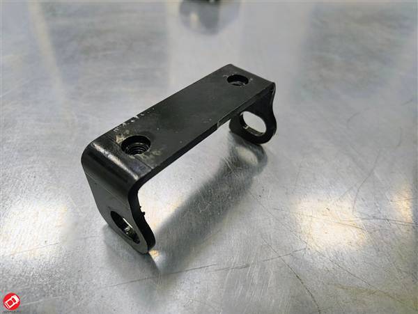 1010002 STAFFA SUPPORTO MOTORE ANTERIORE MICROCAR M.GO2 M8 F8C JSRC DCI