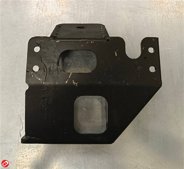 900107001003 STAFFA SUPPORTO MOTORE ANTERIORE TASSO BINGO DOMINO