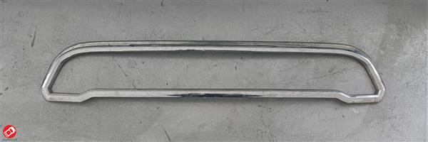 1401140 CROMATURA CALANDRA PARAURTI ANTERIORE MICROCAR M8