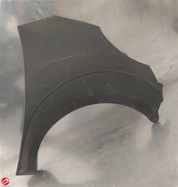 1402040 PARAFANGO ANTERIORE DESTRO MICROCAR M8