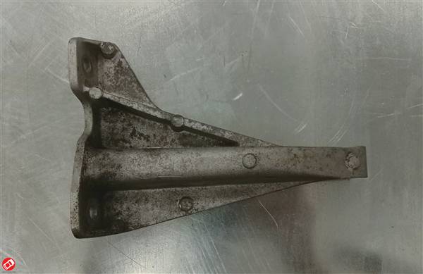 1412979 STAFFA SUPPORTO MOTORE ANT. SX LIGIER JS50 60 MICROCAR M.GO P96 98 DUE