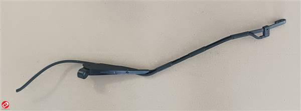 1413549 BRACCIO TERGICRISTALLO ANTERIORE DX LIGIER JS50 60