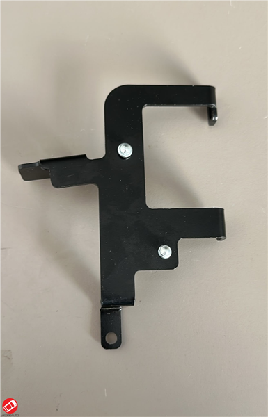 1418459 STAFFA FERMA GUAINA PORTIERA LIGIER JS60 F1 F2