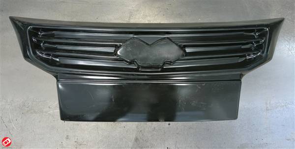 1422023 CALANDRA ANTERIORE SUPERIORE LIGIER SPORT JS66
