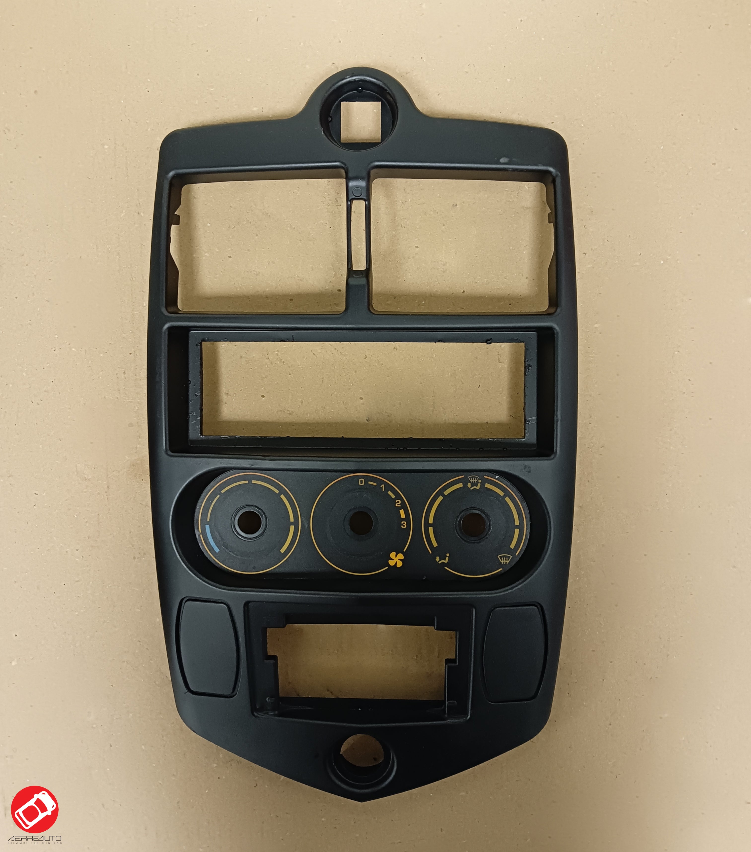 Central Dashboard Escutcheon Black 721