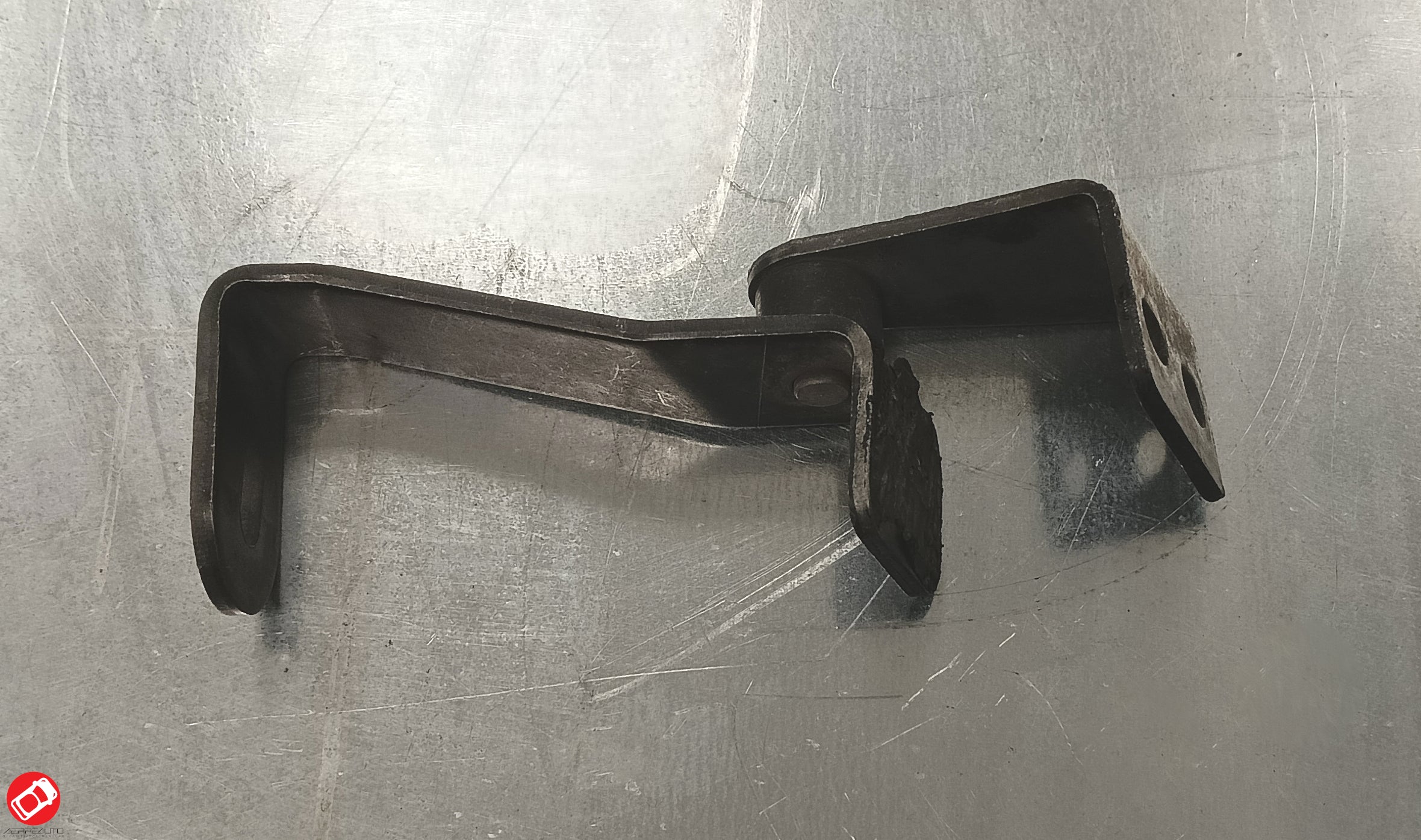 Left tailgate hinge Aixam 2005/08