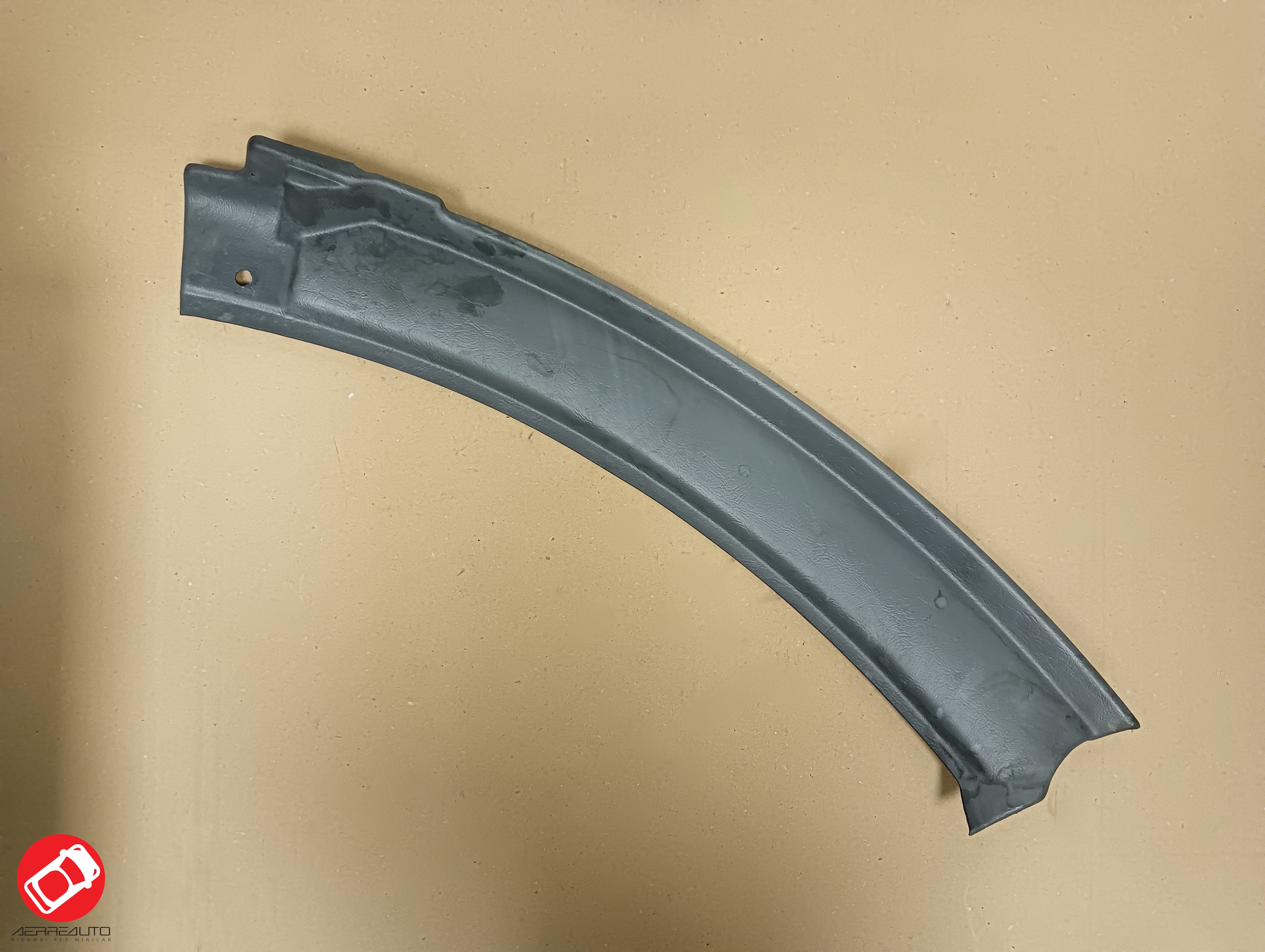 Inner Covering of Left Upright Aix 05/08