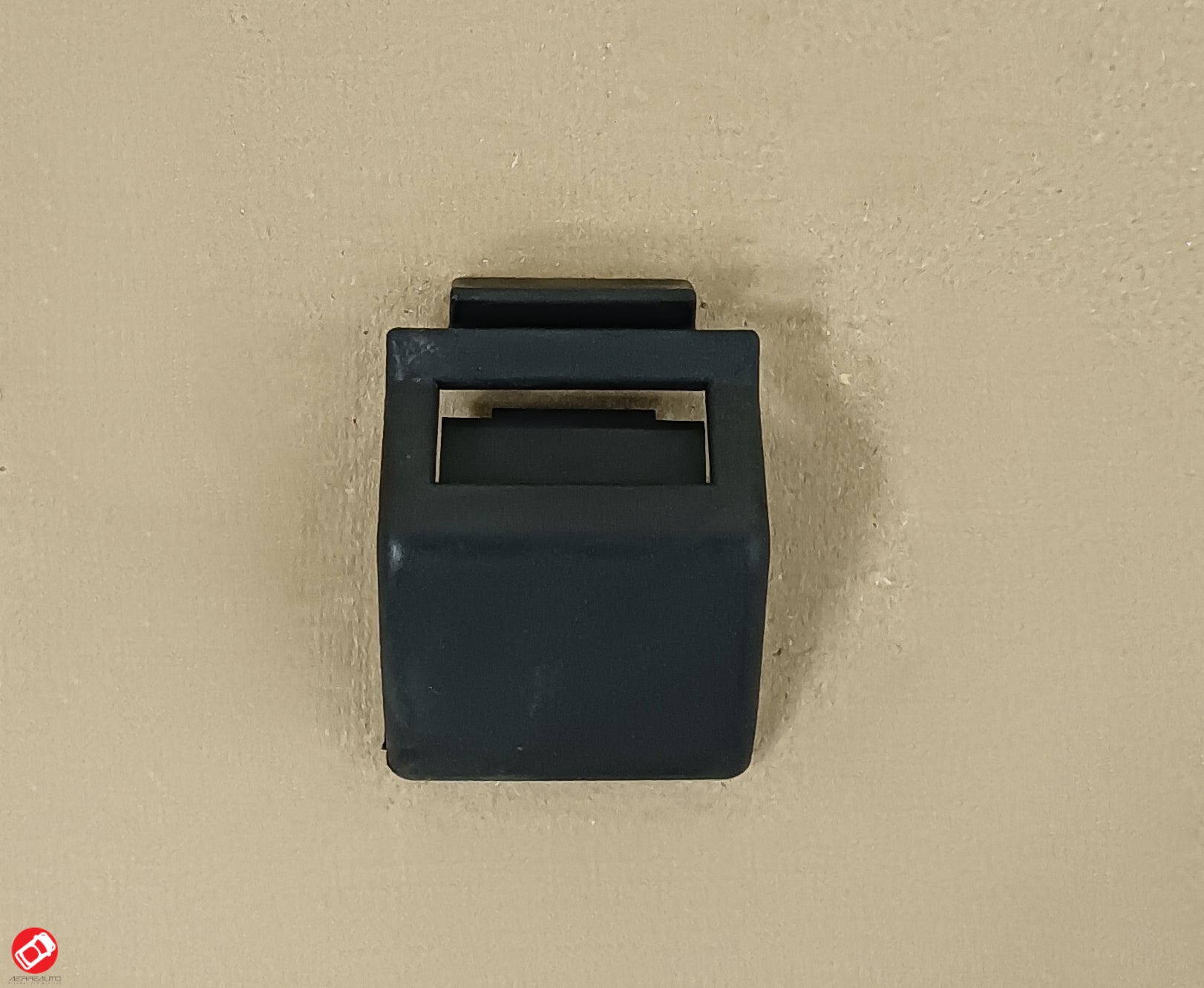 Object drawer lock 721