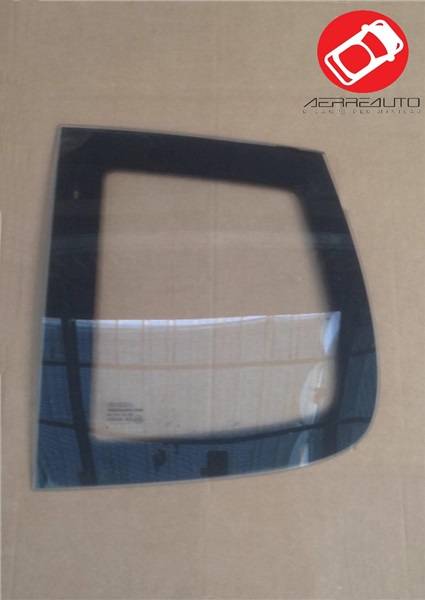 7AH110  FINESTRINO VETRO POSTERIORE LATERALE FISSO SINISTRO AIXAM CITY MINAUTO