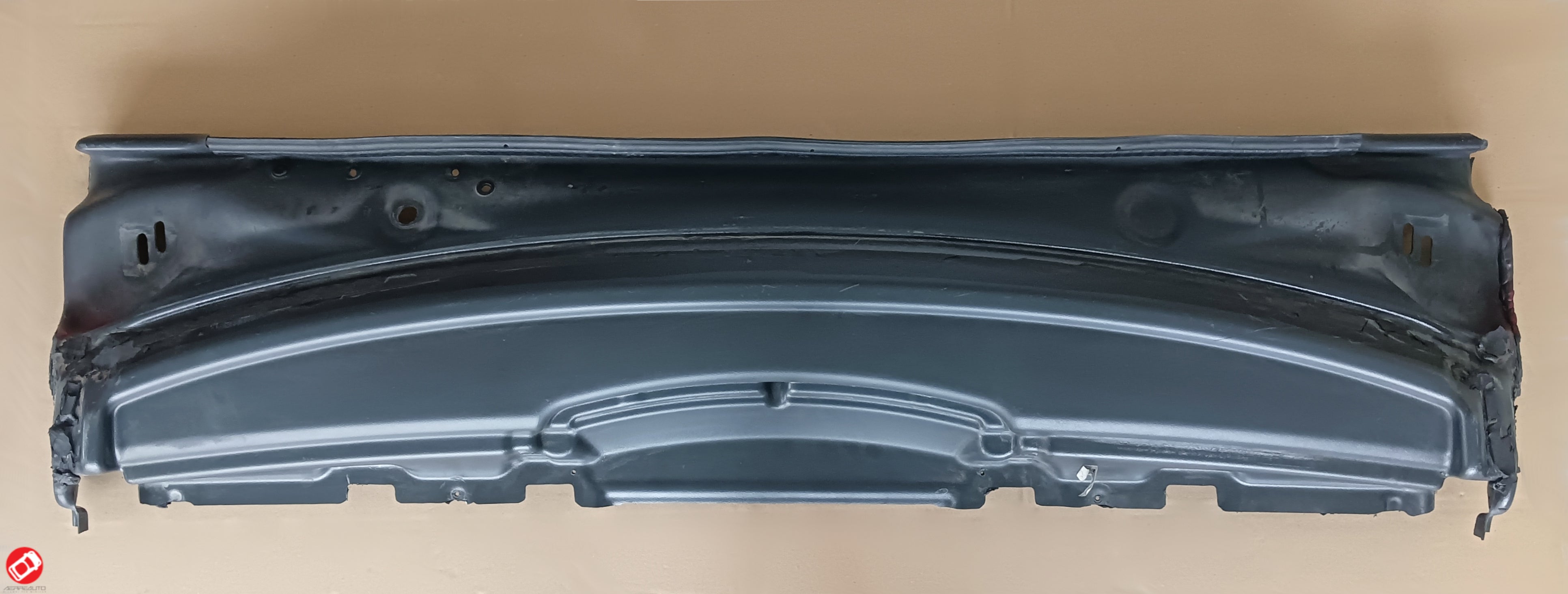 Aixam Windscreen Support 2010/13