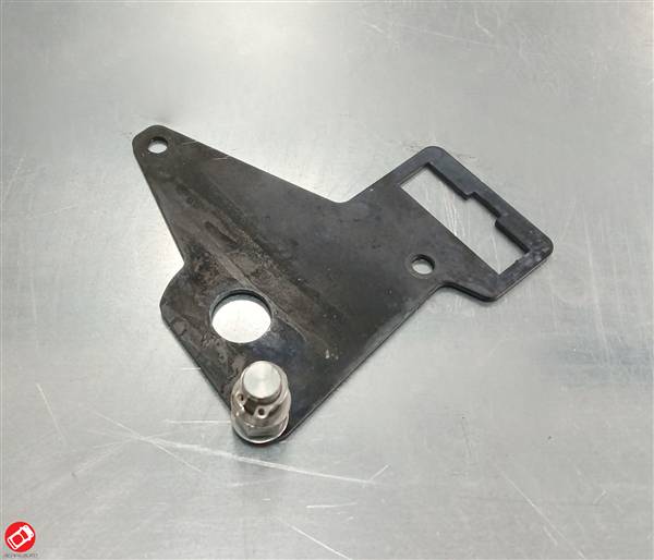 820BF136 STAFFA SUPPORTO MOTORINO TERGI ANT AIXAM SENSATION EMOTION AMBITION